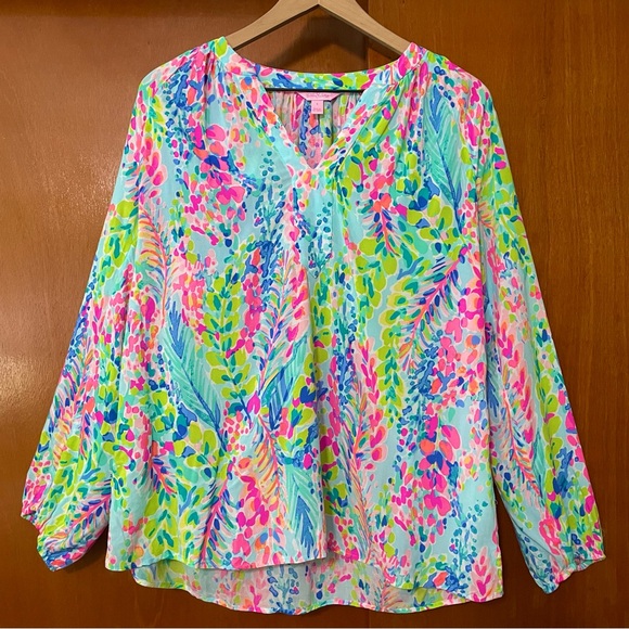 Lilly Pulitzer Martinique Blouse Catch The Wave Print - Picture 3 of 12